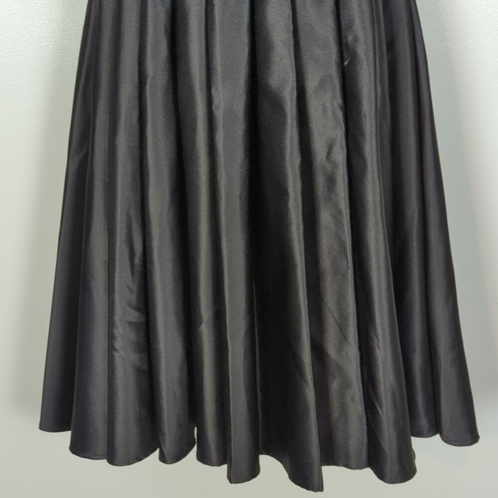 Eliza J Retro Inspired Dress - Picture 3 of 11